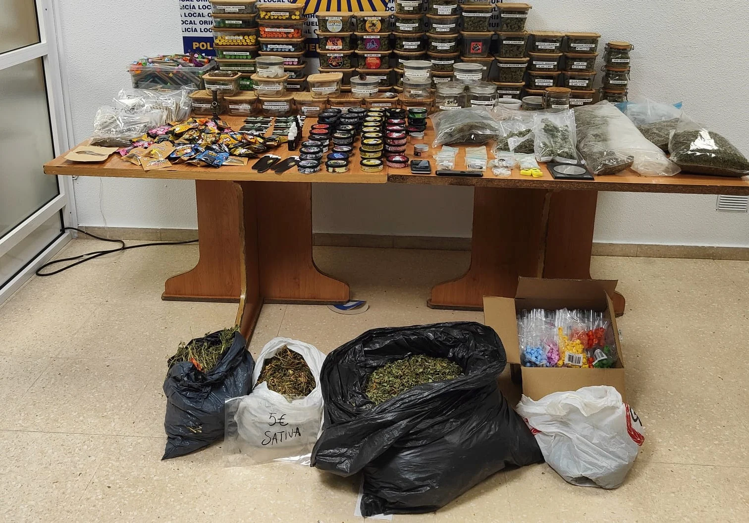 Brits in hot water over clandestine Costa Blanca drugs den in expat area of Spain