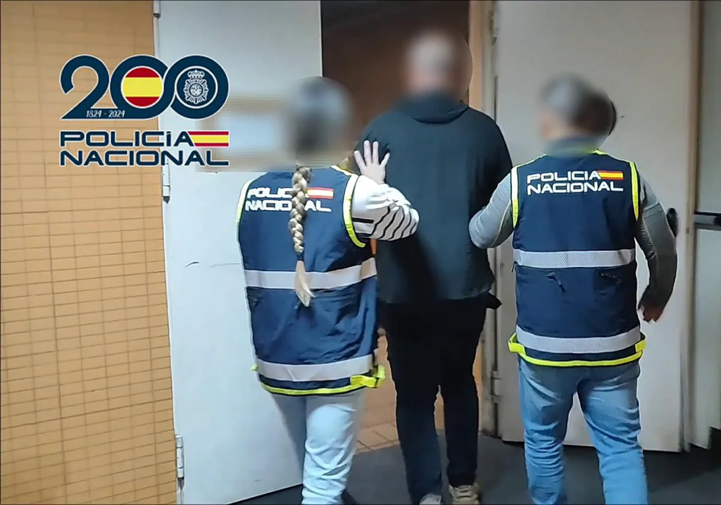 British fugitive cocaine dealer arrested after going to pick up family member at Costa Blanca airport
