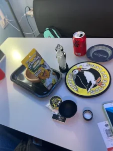 Kush House Cannabis Social Club Barcelona Smoking Accessories
