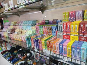 Cbd vape shop maspalomas - Kush Vape, CBD & Smoke Shop Maspalomas - Photo 3
